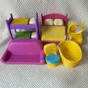 Peppa Pig Home Furniture Bed w Pillows Vanity Bunk Beds Couch Tub toilet